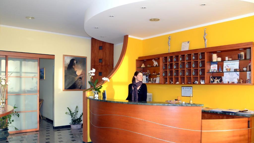 Hotel Sabo' Кастел Маджоре Екстериор снимка