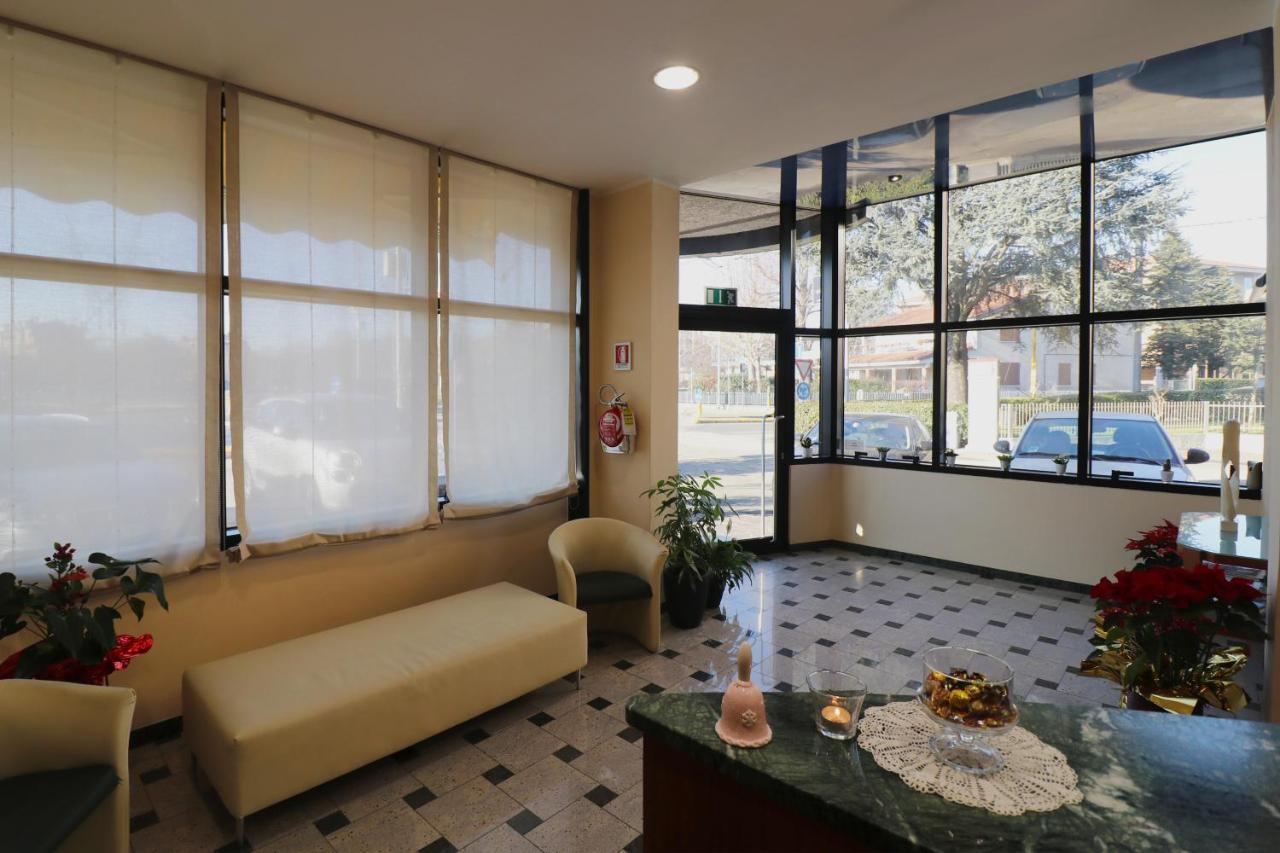 Hotel Sabo' Кастел Маджоре Екстериор снимка