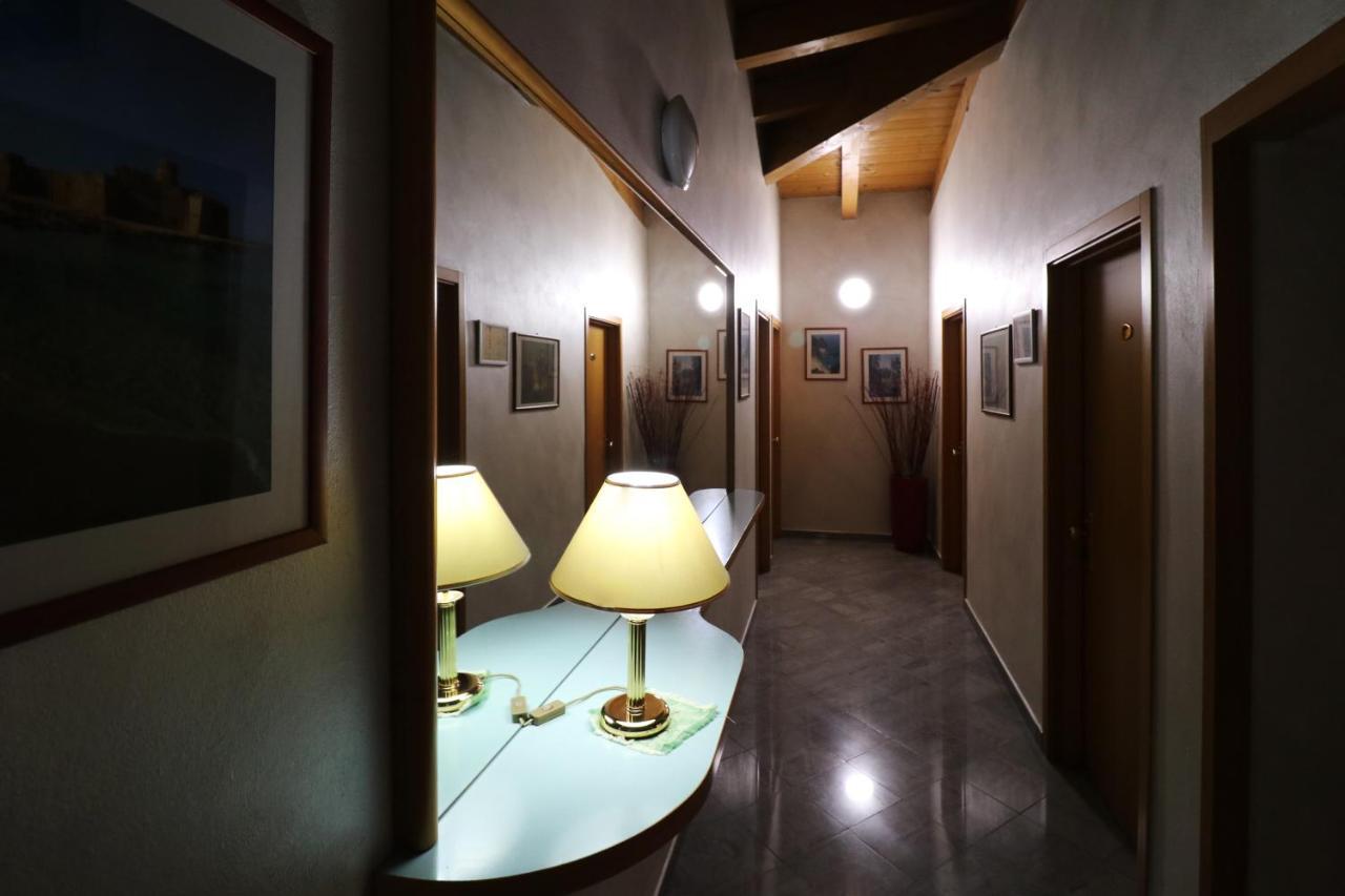 Hotel Sabo' Кастел Маджоре Екстериор снимка